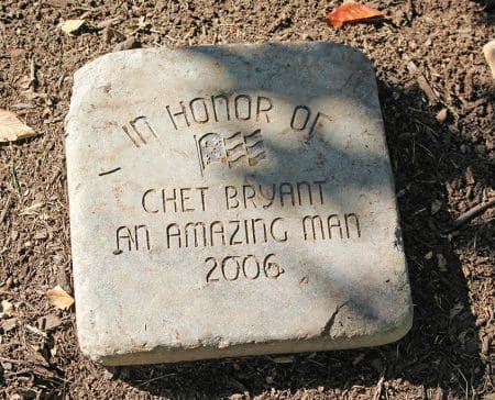 Trees_gallery6 Last gifts: Adopt-a-Tree with engraved markers at Veterans Park