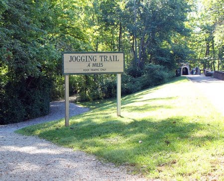 VPtrail9 Veterans Park trail